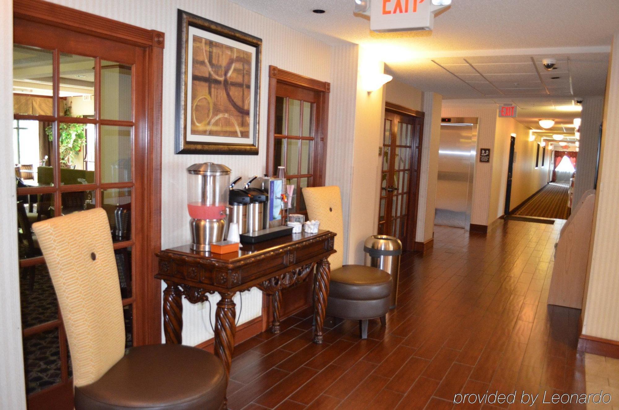 Holiday Inn Express Hotel & Suites Clearfield By Ihg Buitenkant foto